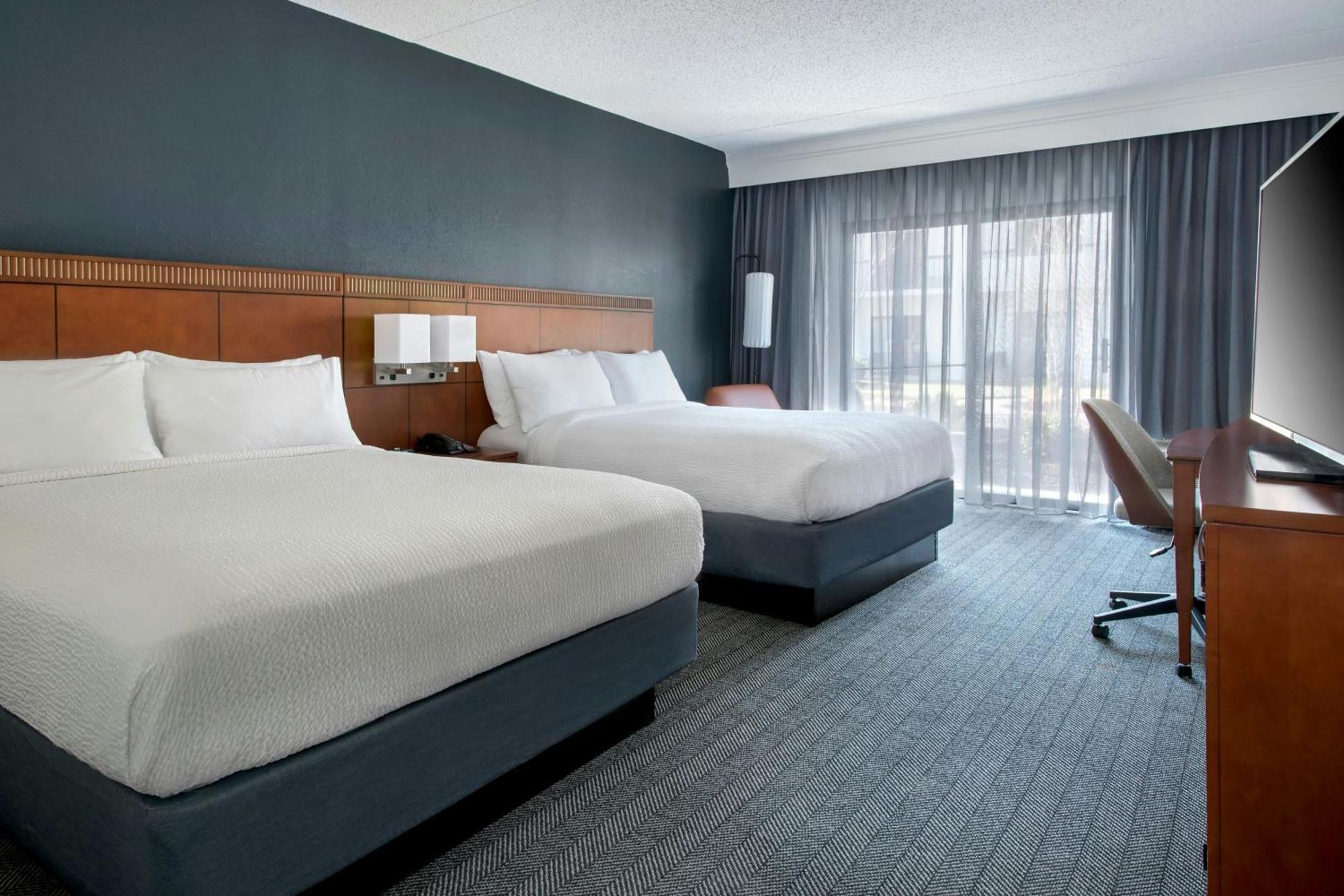 คอร์ตยาร์ด แอนนาโปลิส Hotel แอนแนโพลิส ภายนอก รูปภาพ