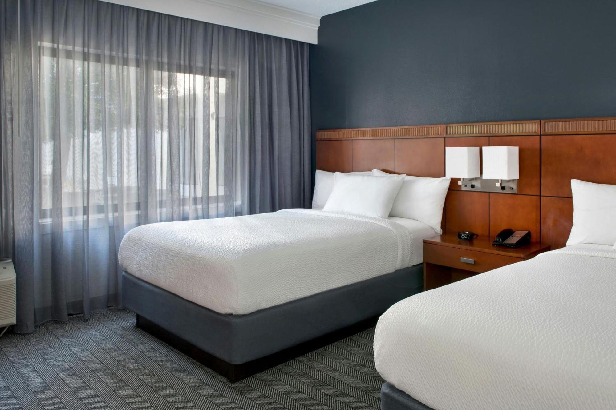 คอร์ตยาร์ด แอนนาโปลิส Hotel แอนแนโพลิส ภายนอก รูปภาพ